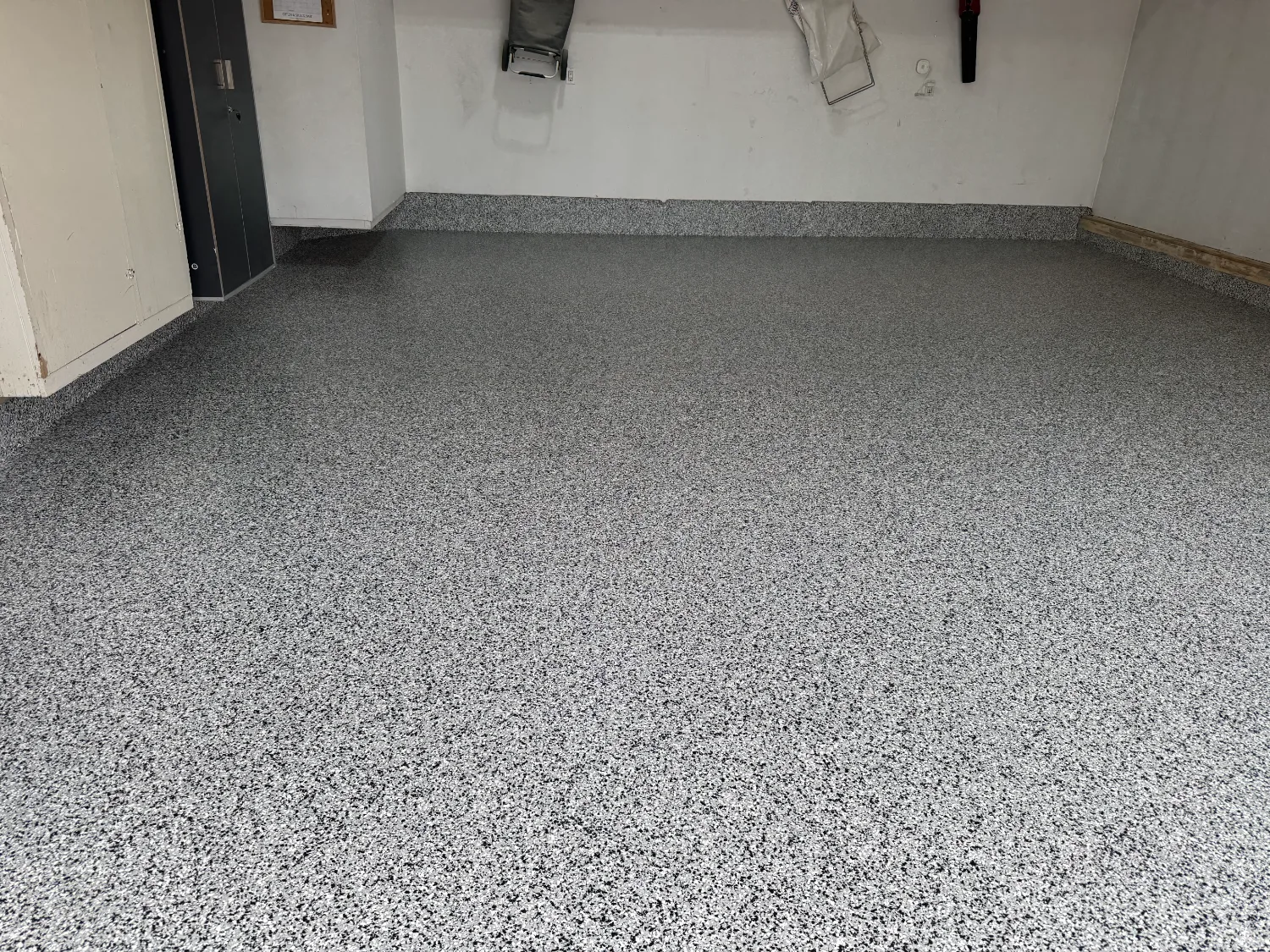 garage · flake floor