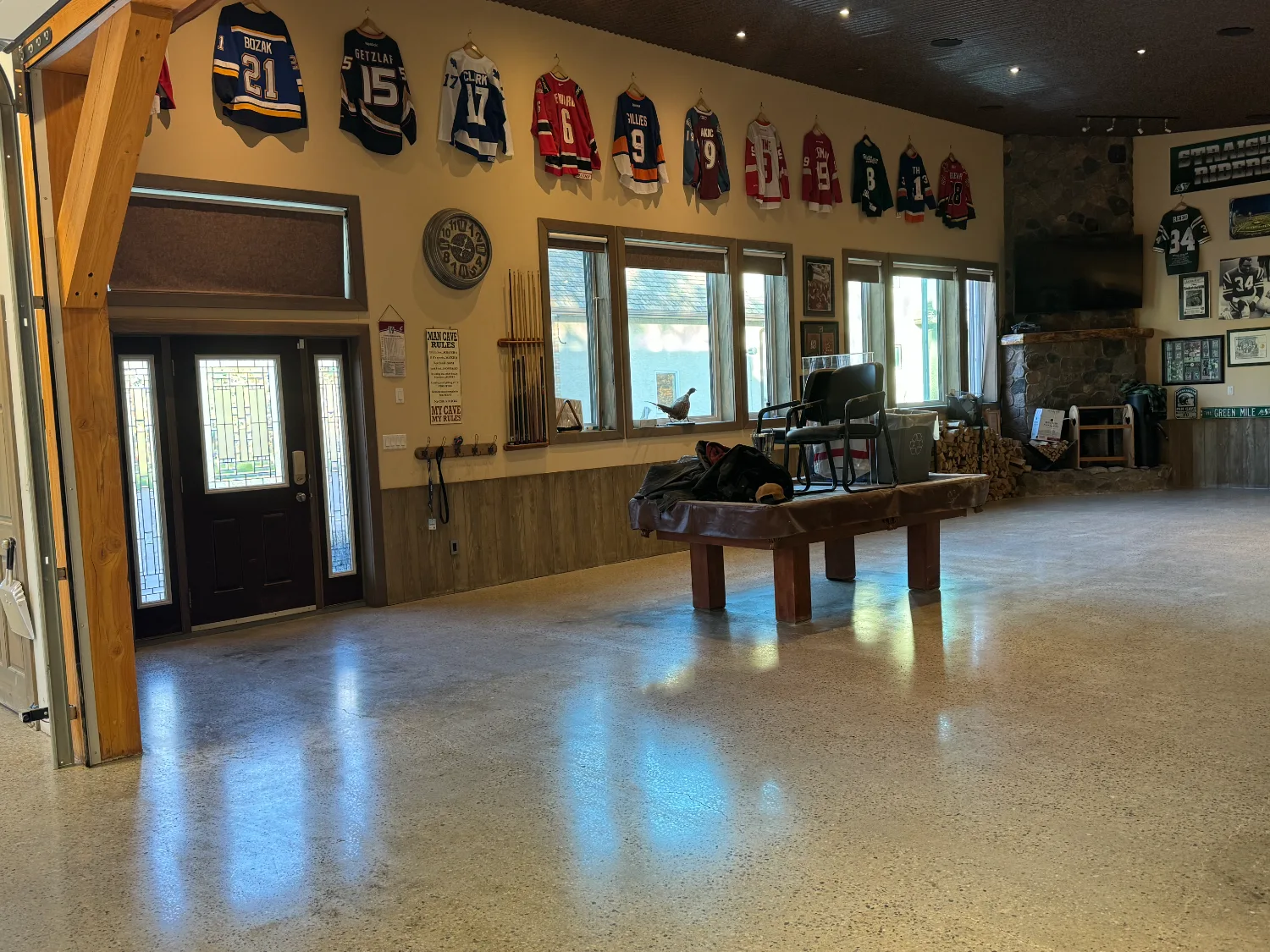 shop · polished concrete