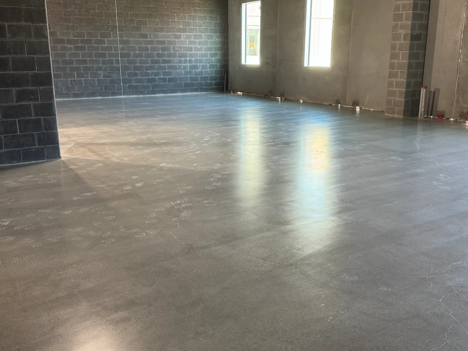 commercial · sealed concrete